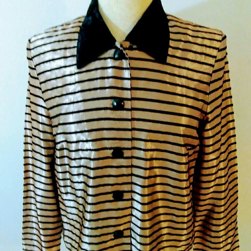 Vintage Metallic Gold and Black Striped Button-Down Jacket - Picture 3 of 8